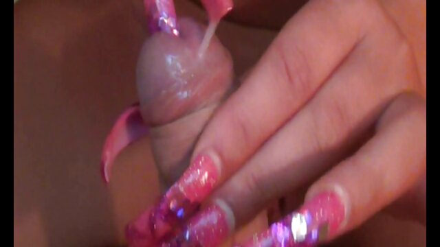 Gadis Rusia merintih kesakitan indo cantik xxx selama bercinta pertama.