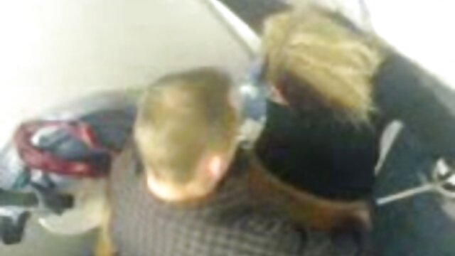 Wanita hamil indo cantik xxx melakukan