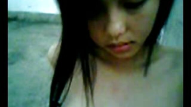 Gadis Rusia fucked putrinya di pantat sehingga dia tante porn indonesia anilingus